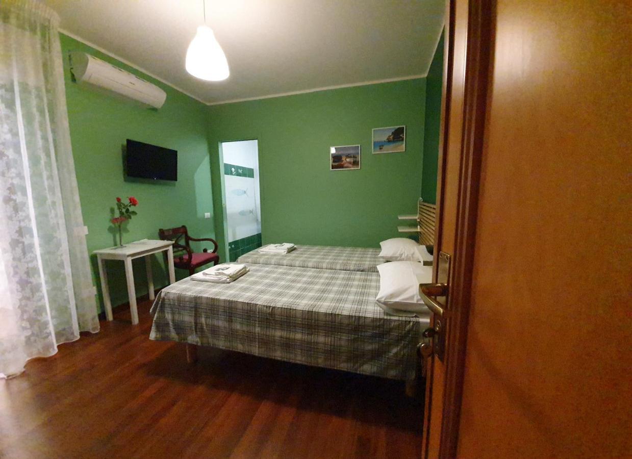 Acquamarina Hotel Civitavecchia Kültér fotó